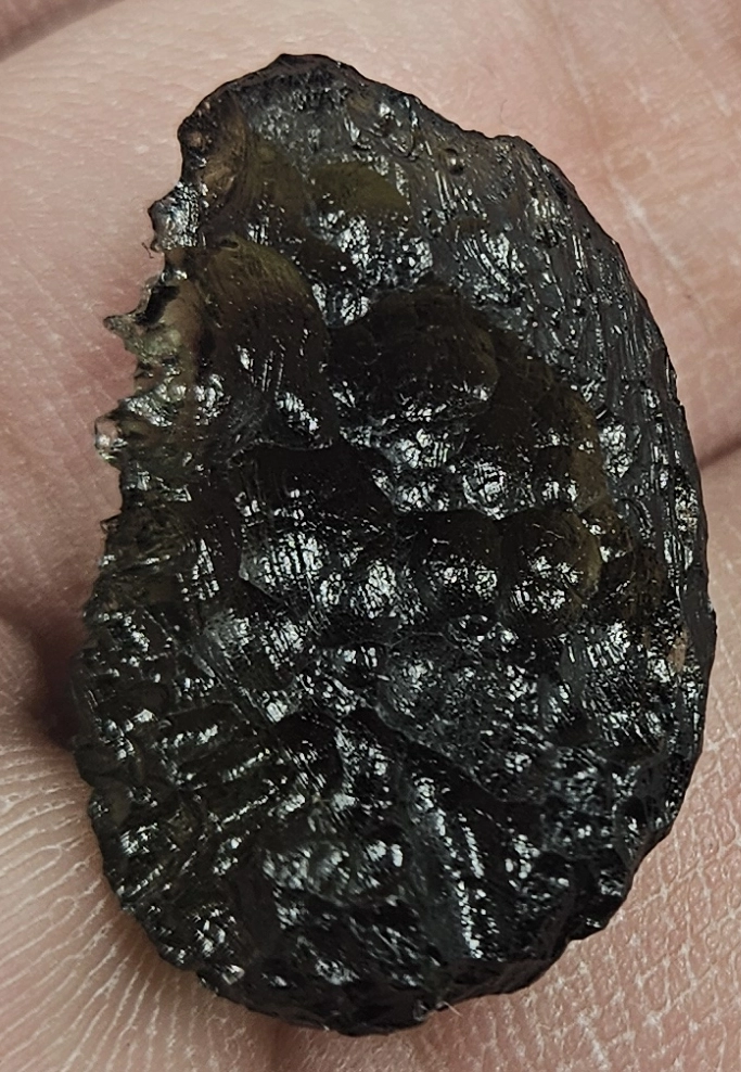 Vltavín 2,3 cm - 3,2 g